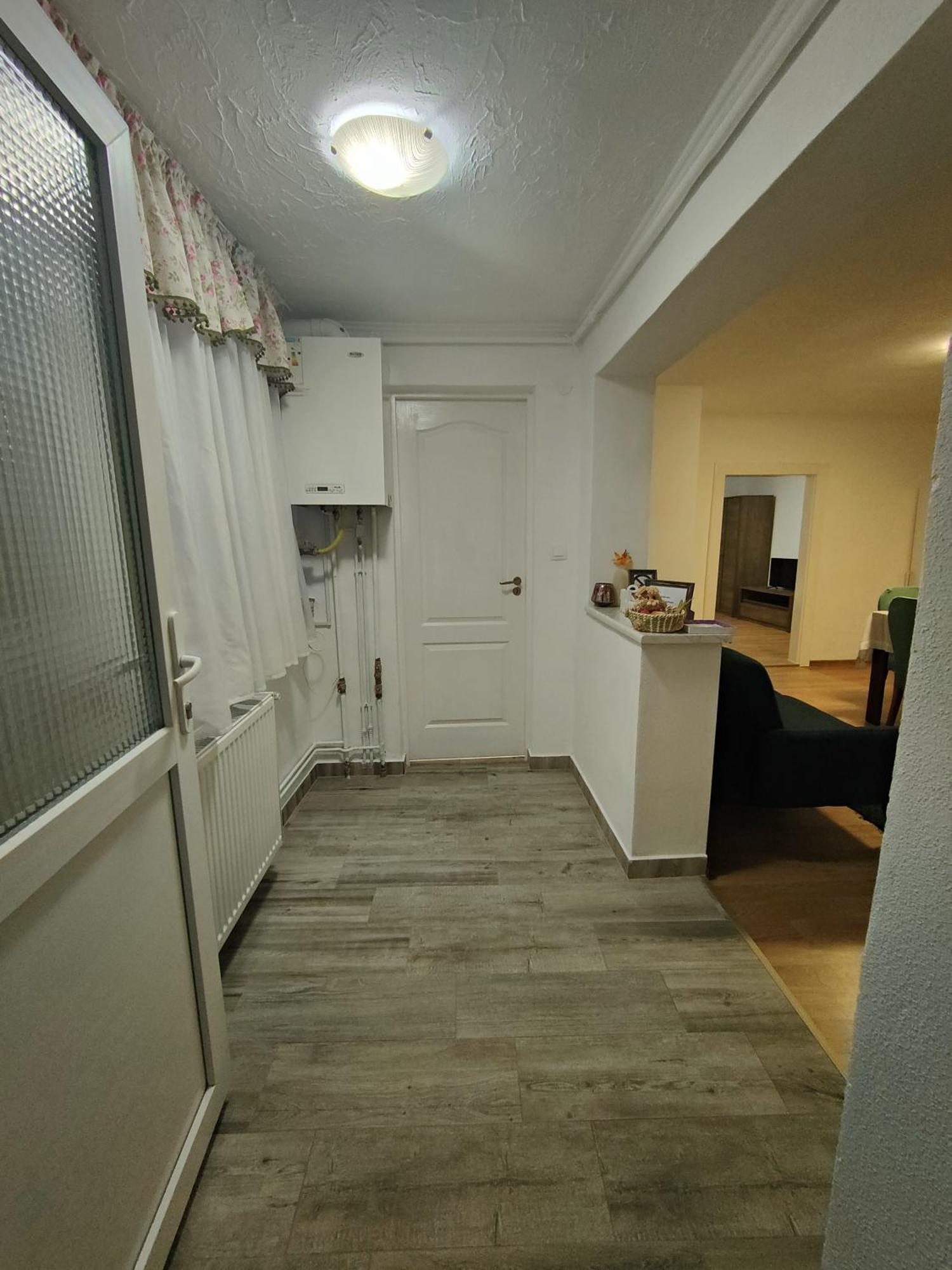 Smile Apartments Sighişoara Habitación foto